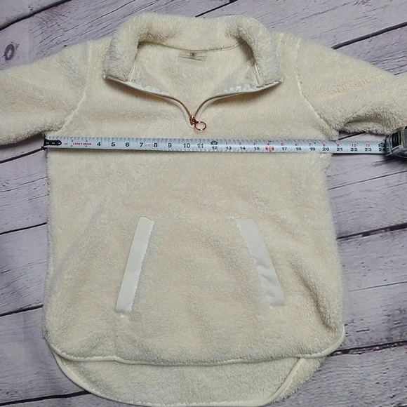 Adrienne Vittadini cozy warm pullover fleece. Medium. R - Picture 5 of 7